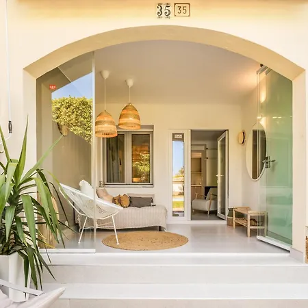 Casa Tucan - Luxury House With Large Pool, 10 Min Walk To Arenal *